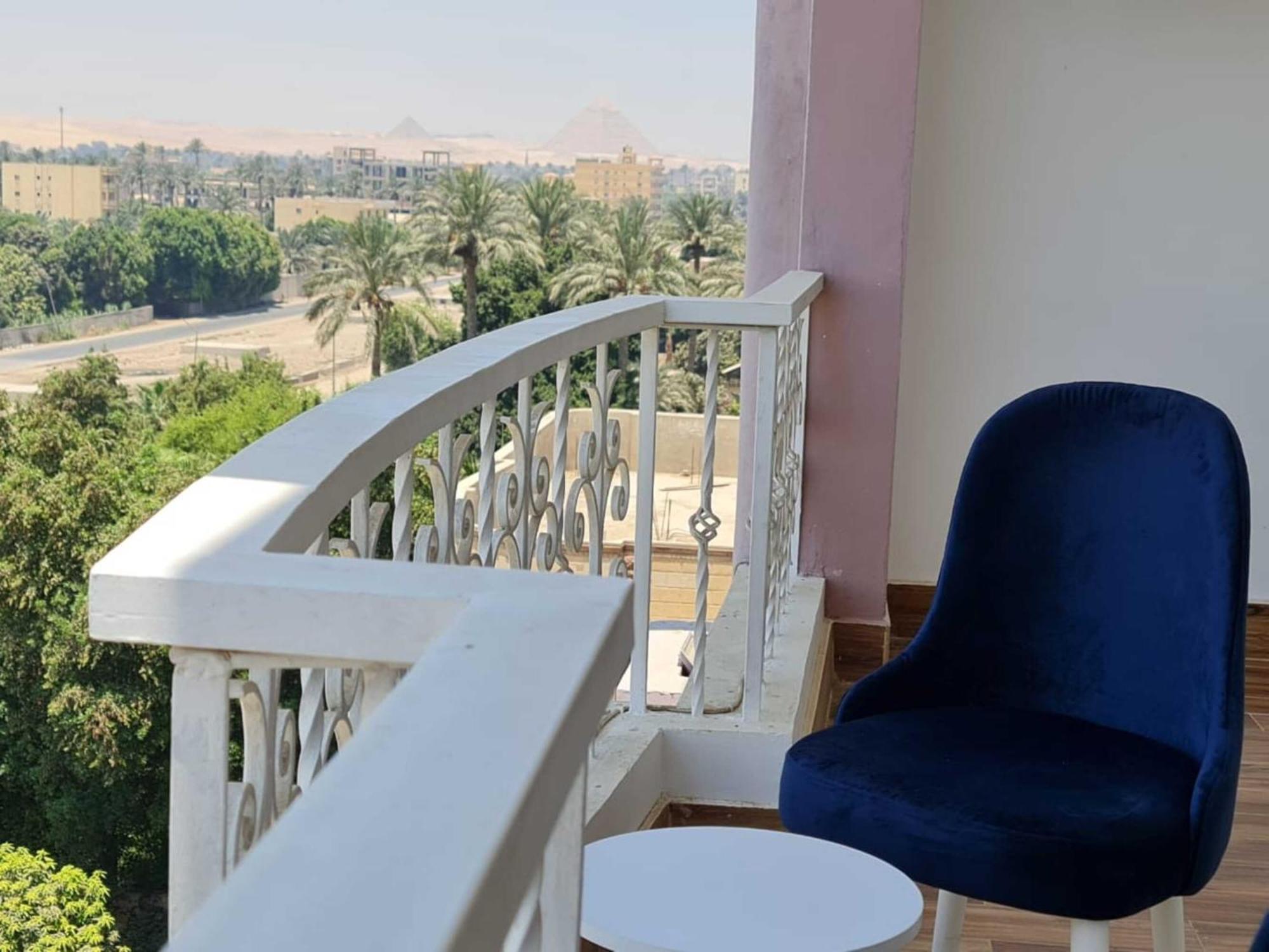 Pyramids Sunshine View Hotel Kafret el-Gabal Kültér fotó